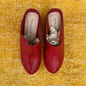 Clogs, Women's Size 8, Red